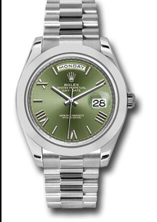 Replica Rolex 950 Platinum Day-Date 40 Watch 228206 Smooth Bezel Olive Green Bevelled Roman Dial President Bracelet